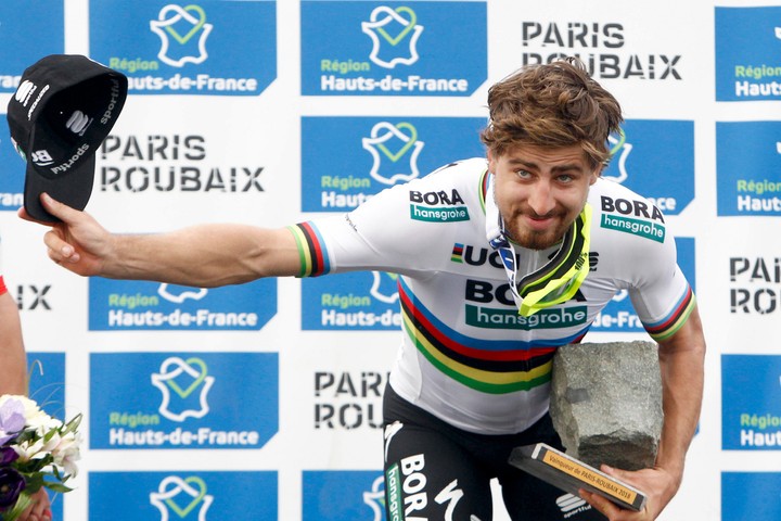 Sagan je pán! Peklo severu do Roubaix zvládol najlepšie a zvíťazil